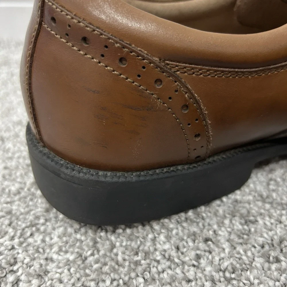 Clarks Collection Men's Size 10.5 Brown Leather Wingtip Oxford Dress‎ Shoes